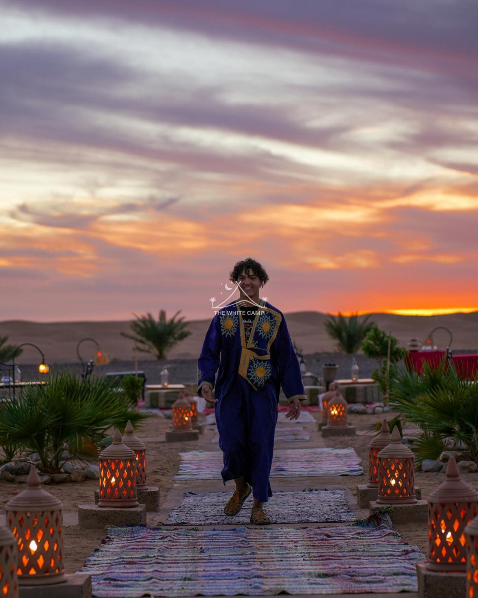 The White Camp - Your Merzouga Luxury Desert Camp & Erg Chebbi Dunes Camel Riding Exterior foto